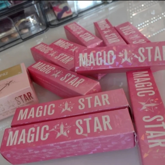 Jeffree Star Magic Star Concealer ✨️ - Picture 4 of 6